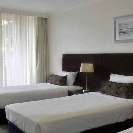 Pacific Suites Canberra Kültér fotó